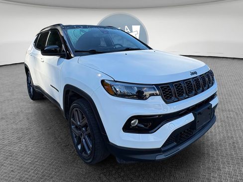 Certified 2026 Jeep Compass Limited AWD/4WD image 1