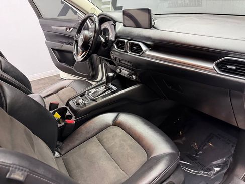 Used 2021 MAZDA CX-5 Touring FWD image 52