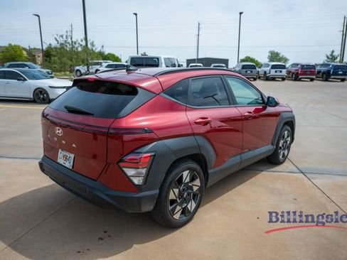 Used 2025 Hyundai Kona SEL FWD image 5