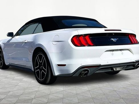 Used 2021 Ford Mustang Premium image 4