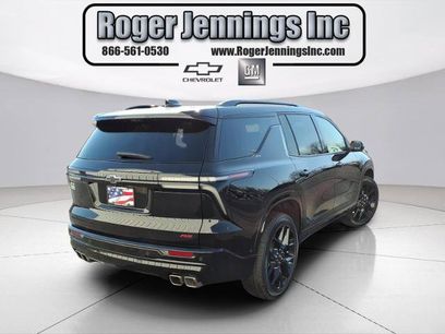 Used 2024 Chevrolet Traverse RS w/ LPO, Floor Liner Package