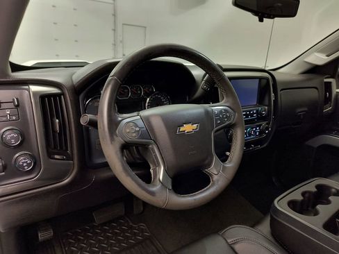 Used 2017 Chevrolet Silverado 1500 LT w/ All Star Edition AWD/4WD image 4