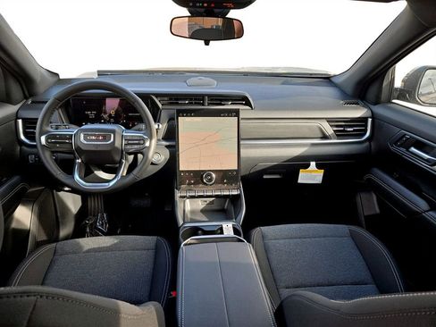 New 2026 GMC Terrain Elevation AWD/4WD image 11