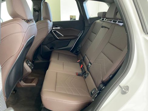 Used 2025 BMW X1 xDrive28i w/ Premium Package image 13