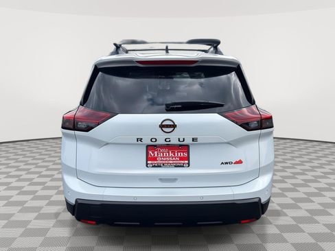 New 2026 Nissan Rogue SV image 6