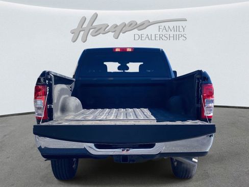 Used 2024 RAM 2500 Big Horn w/ Bed Utility Group image 7