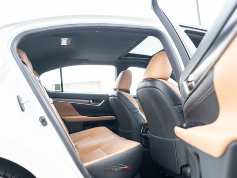 Used 2018 Lexus GS 350 F Sport RWD image 17