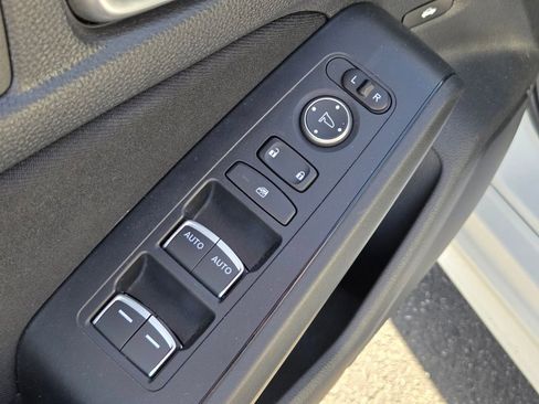 Used 2024 Honda Civic Sport image 18