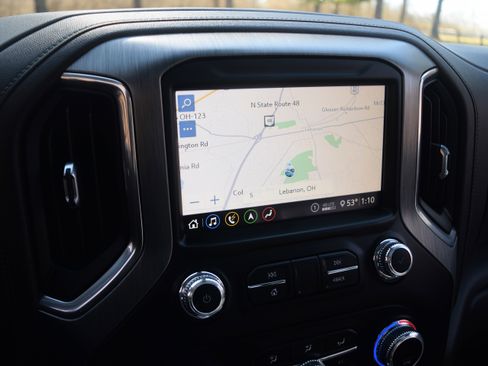 Used 2020 GMC Sierra 3500 Denali w/ Denali Ultimate Package image 9