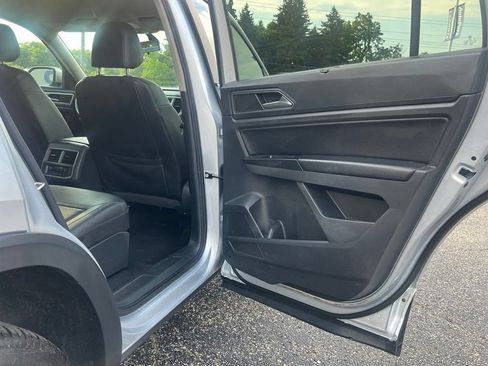 Used 2018 Volkswagen Atlas SE AWD/4WD image 30