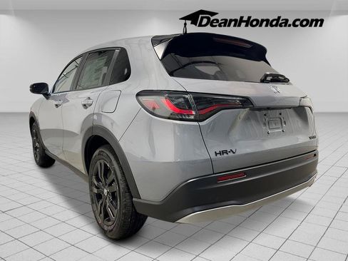 New 2026 Honda HR-V Sport image 3