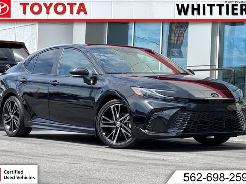 Used 2025 Toyota Camry XSE image 1