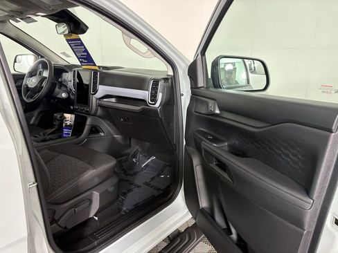 Certified 2024 Ford Ranger XL image 32