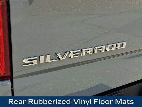 Used 2024 Chevrolet Silverado 1500 Custom AWD/4WD image 33