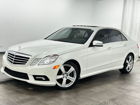 Used 2010 Mercedes-Benz E 350 4MATIC Sedan image 1