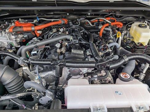 New 2025 Toyota 4Runner 4WD image 15