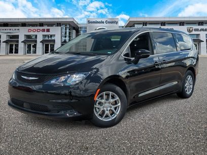 New 2026 Chrysler Voyager LX