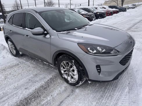 Used 2021 Ford Escape SE w/ Cold Weather Package image 7