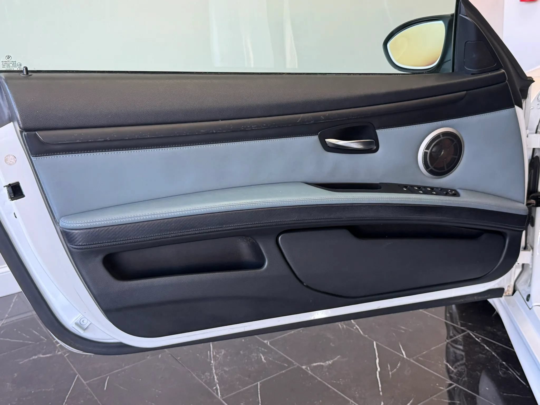Used 2011 BMW M3 Convertible RWD image 7