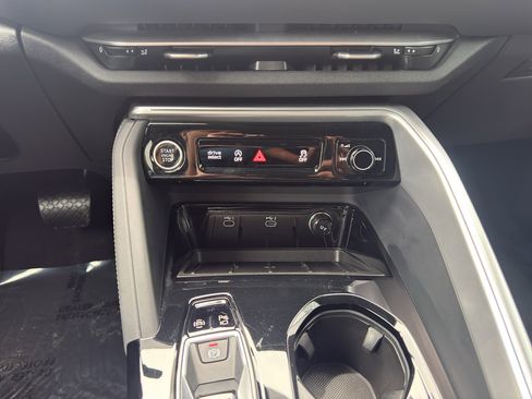 Used 2025 Audi Q5 Premium w/ Convenience Package AWD/4WD image 27