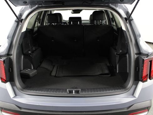 Used 2025 Kia Sorento S FWD image 17