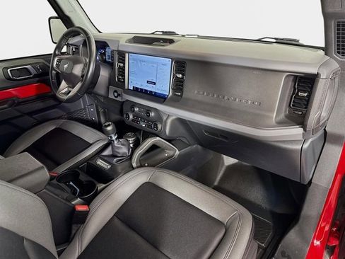 Used 2024 Ford Bronco Big Bend image 25