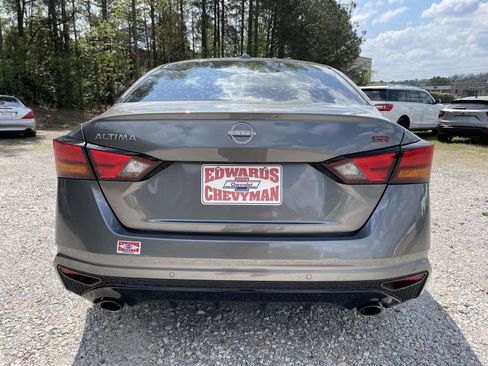 Used 2024 Nissan Altima 2.5 SR image 23