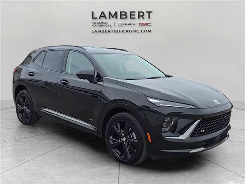 Used 2025 Buick Envision Sport Touring image 7