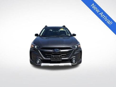 Used 2023 Subaru Outback Limited AWD/4WD image 2