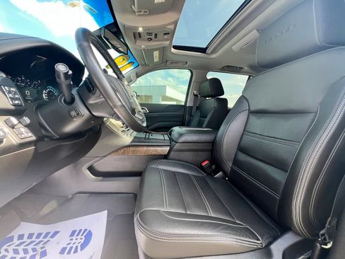 Used 2019 GMC Yukon Denali w/ Denali Ultimate Package AWD/4WD image 22