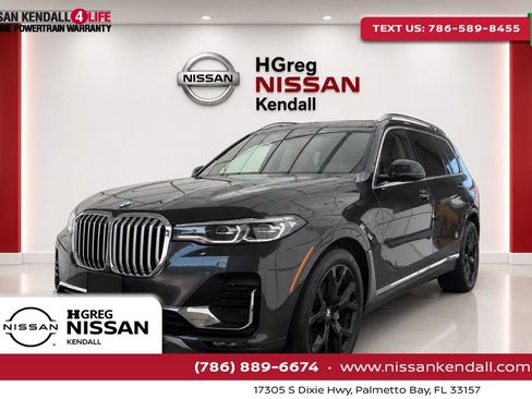 Used 2022 BMW X7 xDrive40i AWD/4WD image 1