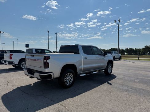 Used 2019 Chevrolet Silverado 1500 RST image 6