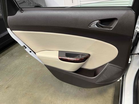 Used 2015 Buick Verano FWD image 55