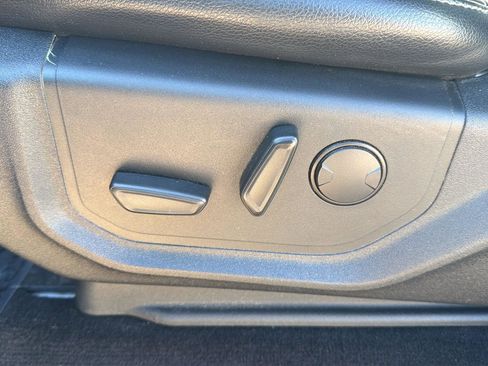 Used 2019 Ford F150 Lariat w/ Equipment Group 501A Mid image 18