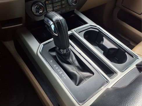 Used 2015 Ford F150 Lariat w/ Equipment Group 501A Mid RWD image 12