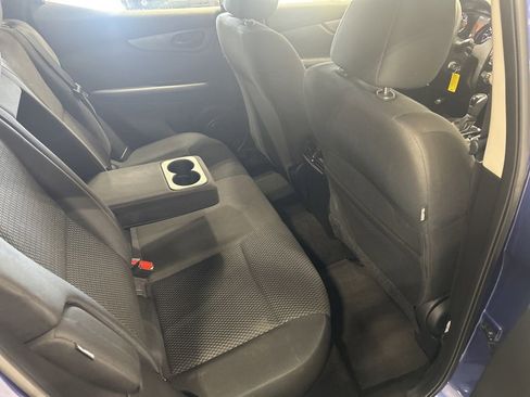 Used 2022 Nissan Rogue Sport S image 31