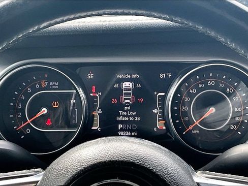 Used 2020 Jeep Wrangler Unlimited Sahara AWD/4WD image 13