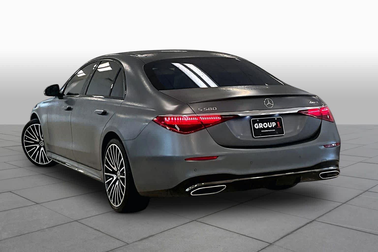 Used 2023 Mercedes-Benz S 580 4MATIC Sedan image 11