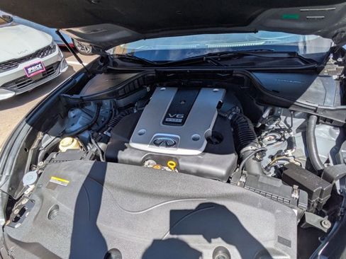 Used 2016 INFINITI Q70 L 3.7 AWD/4WD image 26