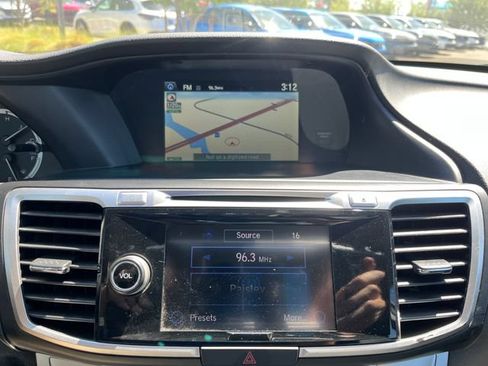 Used 2014 Honda Accord EX-L image 8