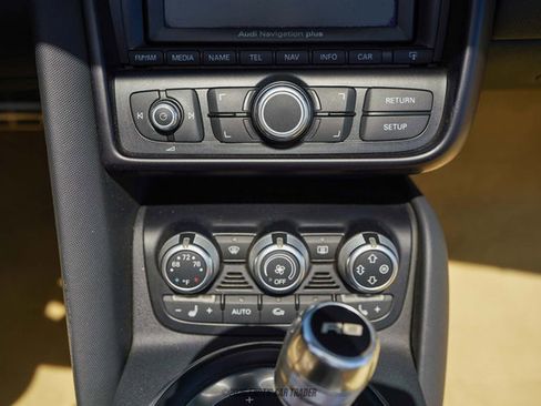 Used 2011 Audi R8 V8 AWD/4WD image 42