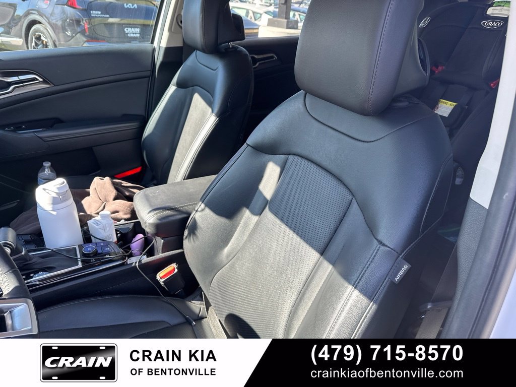 Certified 2023 Kia Sportage EX FWD image 19