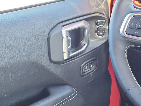 Used 2023 Jeep Wrangler Unlimited Sahara w/ Dual Top Group image 12