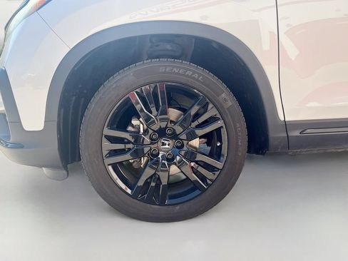 Used 2022 Honda Pilot Black Edition image 35