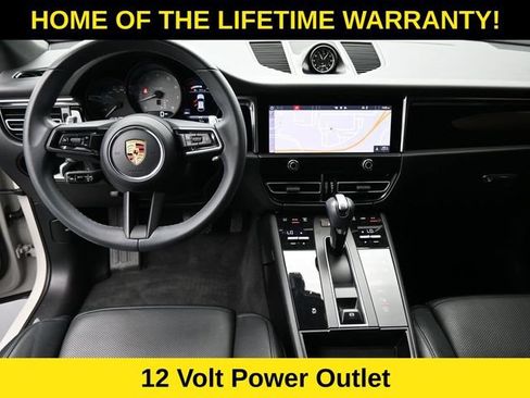 Used 2023 Porsche Macan S AWD/4WD image 15