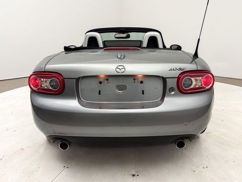 Used 2011 MAZDA MX-5 Miata Grand Touring w/ Premium Pkg image 12
