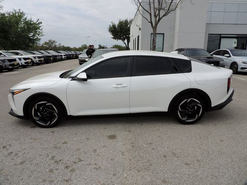 New 2025 Kia K4 EX FWD image 8