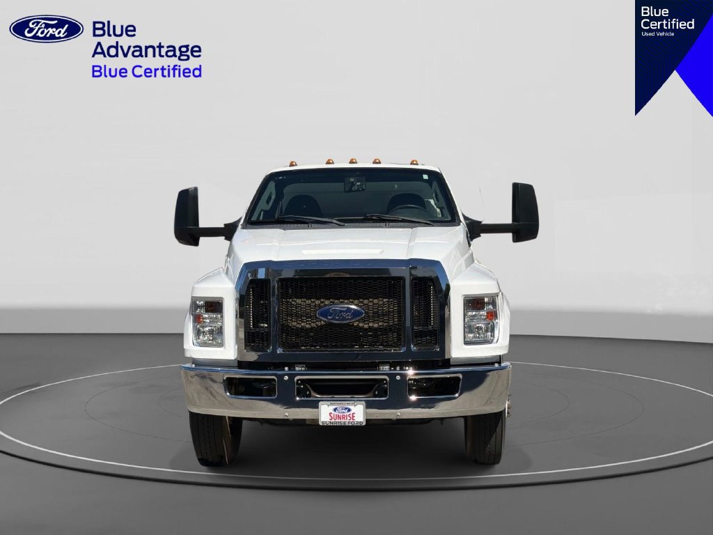 Used 2022 Ford F650 2WD Regular Cab Super Duty image 3