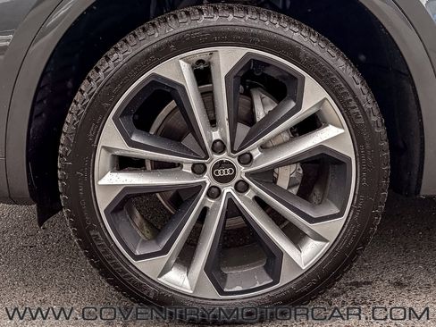 Used 2023 Audi Q5 2.0T Premium Plus w/ Premium Plus Package AWD/4WD image 9
