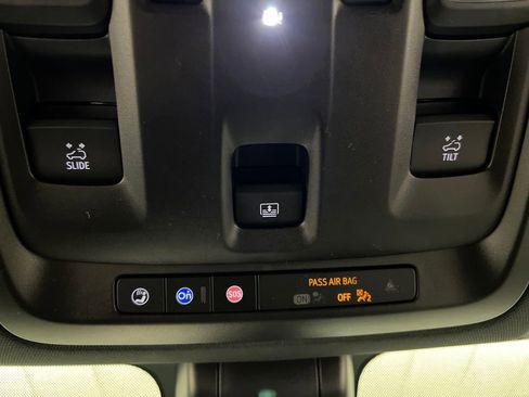 Used 2022 GMC Yukon XL AT4 AWD/4WD image 65